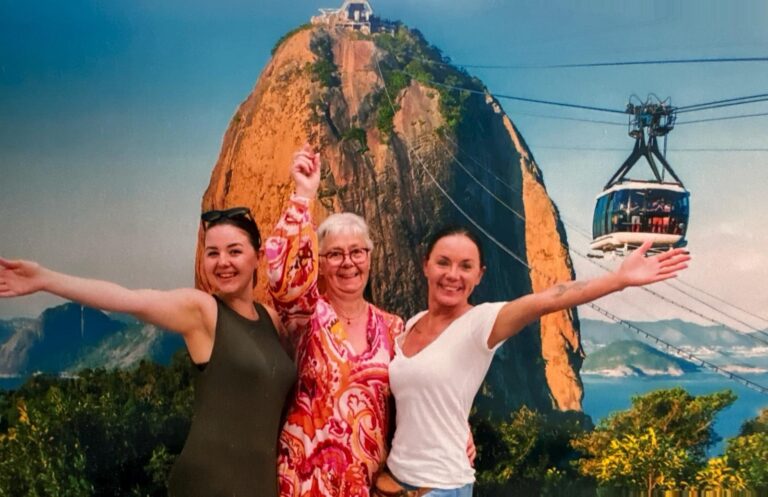 19da12d5 9843 4253 89ca ecd4af21ce95