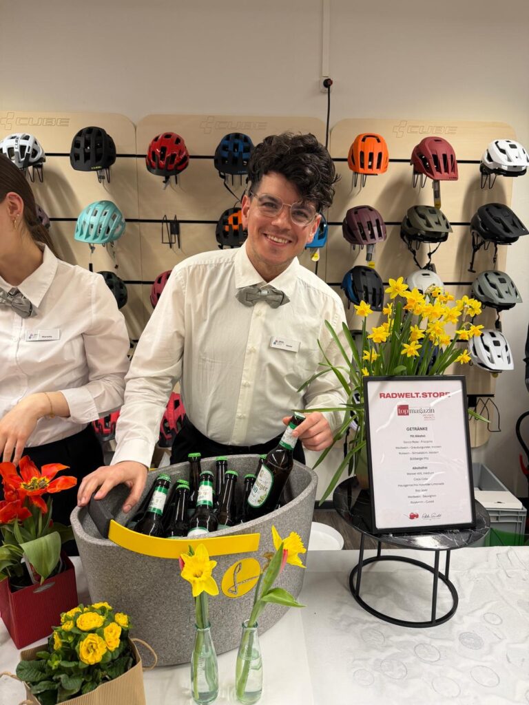 af94e2e3 9f8f 4037 bd1a ad78cff9d320